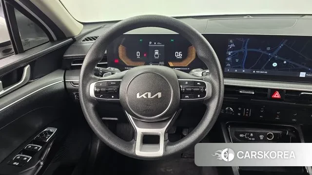 Kia The New K5 3rd generation 2024 Белый из Кореи, фото 4