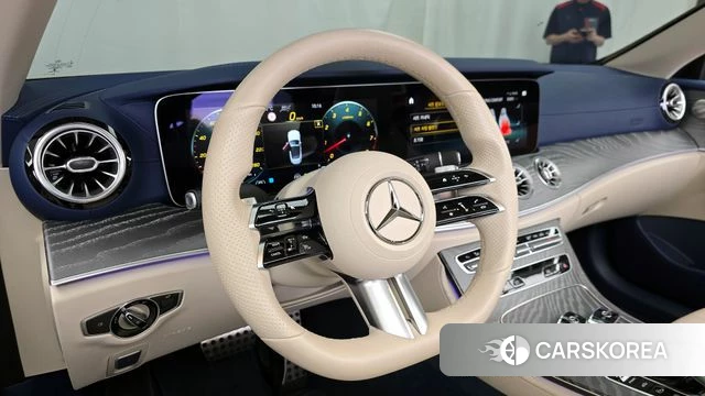 Mercedes-Benz E-Class W213 2022 Белый из Кореи, фото 4