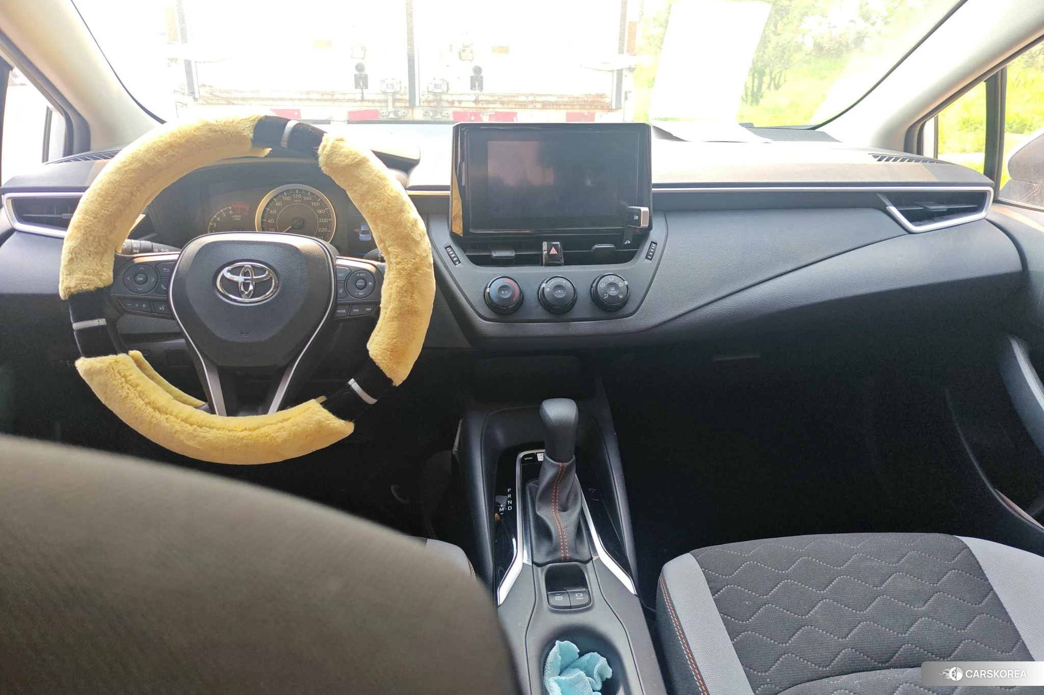 Toyota Corolla 2024 Белый из Китая, фото 4