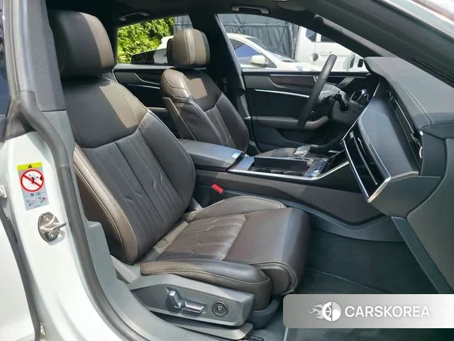 Audi A7 (4K) 2020 Белый из Кореи, фото 4