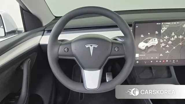 Tesla Model Y 2025 Белый из Кореи, фото 4