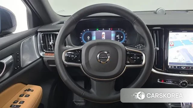 Volvo V60 Cross-Country 2nd Generation 2023 Синий из Кореи, фото 4