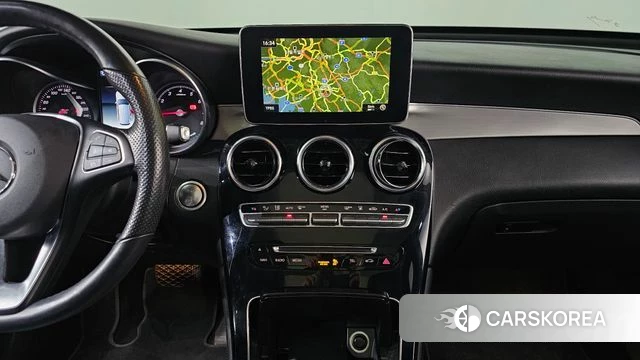 Mercedes-Benz GLC-Class X253 2018 Белый из Кореи, фото 4
