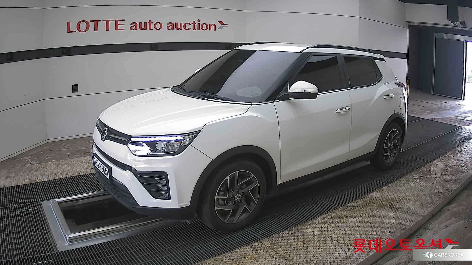 SsangYong Tivoli 2022 Grand White из Кореи, фото 4