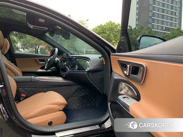 Mercedes-Benz E-class 2024 Черный из Китая, фото 4