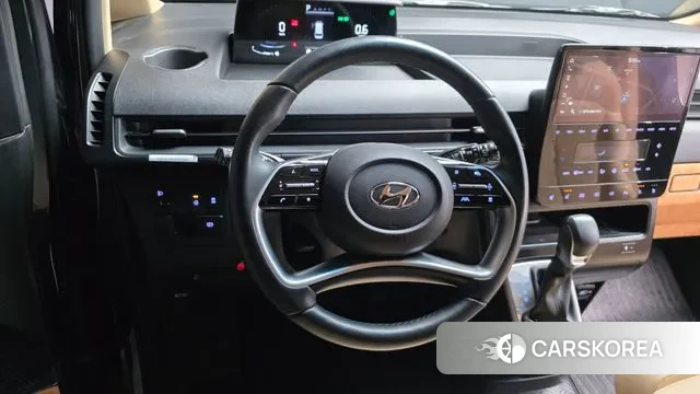 Hyundai Staria 2023 Черный из Кореи, фото 4