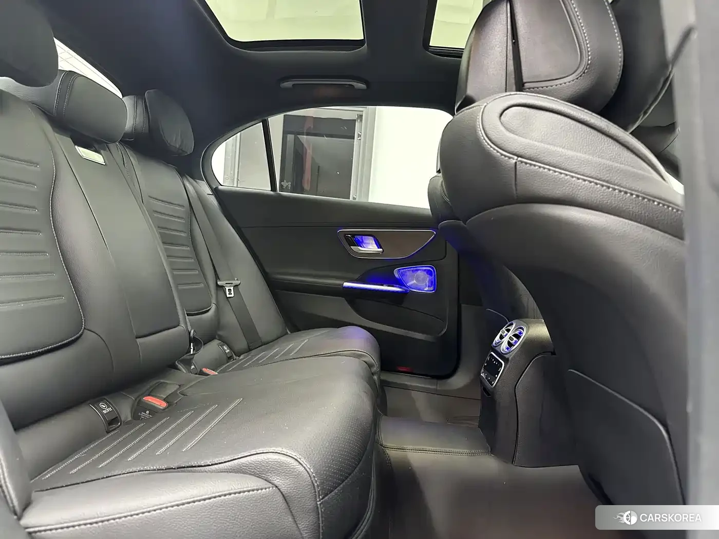Mercedes-Benz C-class 2025 Черный из Китая, фото 4