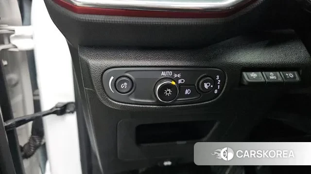 Chevrolet (GM Daewoo) Trailblazer 2020 Белый из Кореи, фото 4