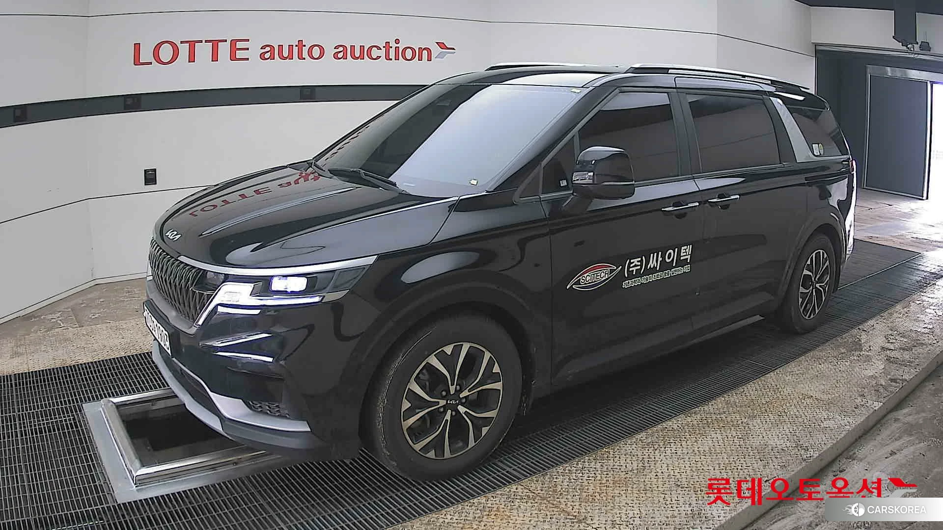 Kia Carnival 2023 Aurora Black Pearl из Кореи, фото 4