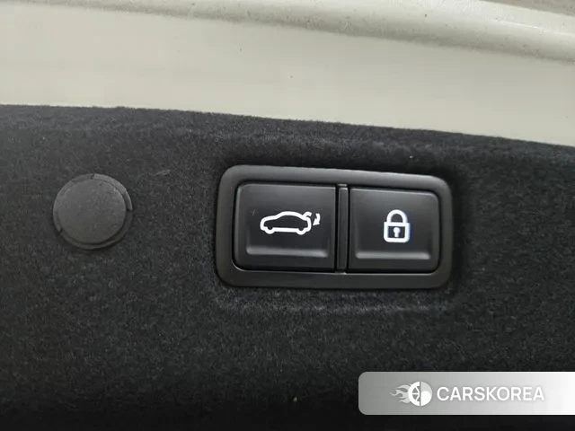 Kia The New K5 Hybrid 3rd generation 2024 Белый из Кореи, фото 4