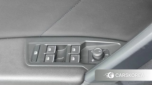 Volkswagen Tiguan second Generation 2023 Черный из Кореи, фото 4