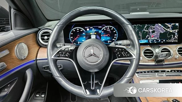 Mercedes-Benz E-Class W213 2021 Серый из Кореи, фото 4