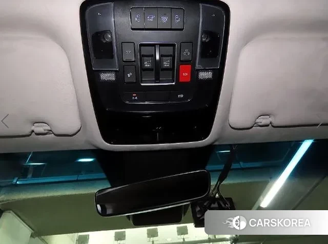 Hyundai Staria 2023 Белый из Кореи, фото 4