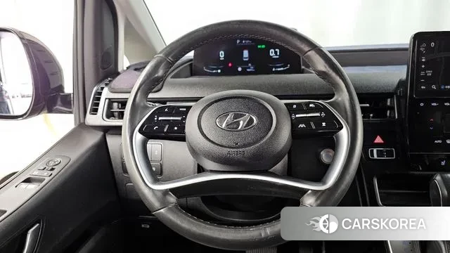 Hyundai Staria 2023 Серый из Кореи, фото 4