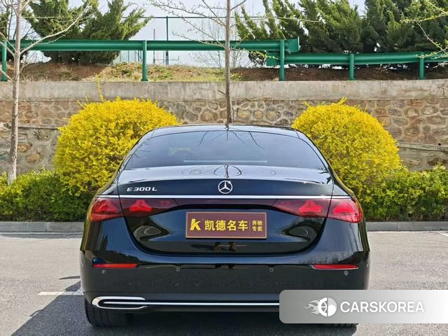 Mercedes-Benz E-class id 4182604 из Китая 4
