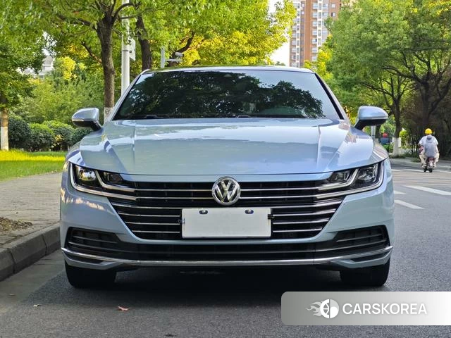 Volkswagen CC 2021 Синий из Китая, фото 4