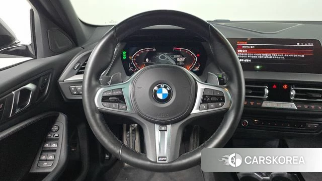 BMW 1 Series (F40) 2023 Белый из Кореи, фото 4