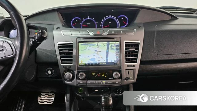 Ssangyong Korando Turismo 2018 Белый из Кореи, фото 4