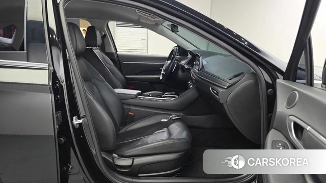 Hyundai Sonata (DN8) 2021 Черный из Кореи, фото 4