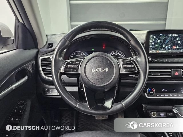 Kia Seltos 2022 Белый из Кореи, фото 4