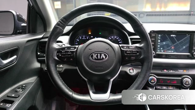 Kia Stonic 2018 Черный из Кореи, фото 4