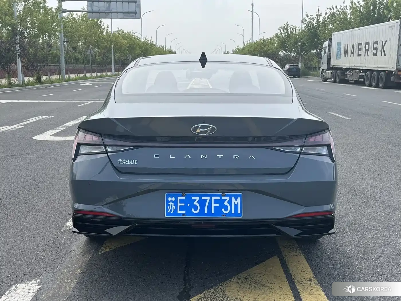 Hyundai Elantra 2022 Silver/gray из Китая, фото 4