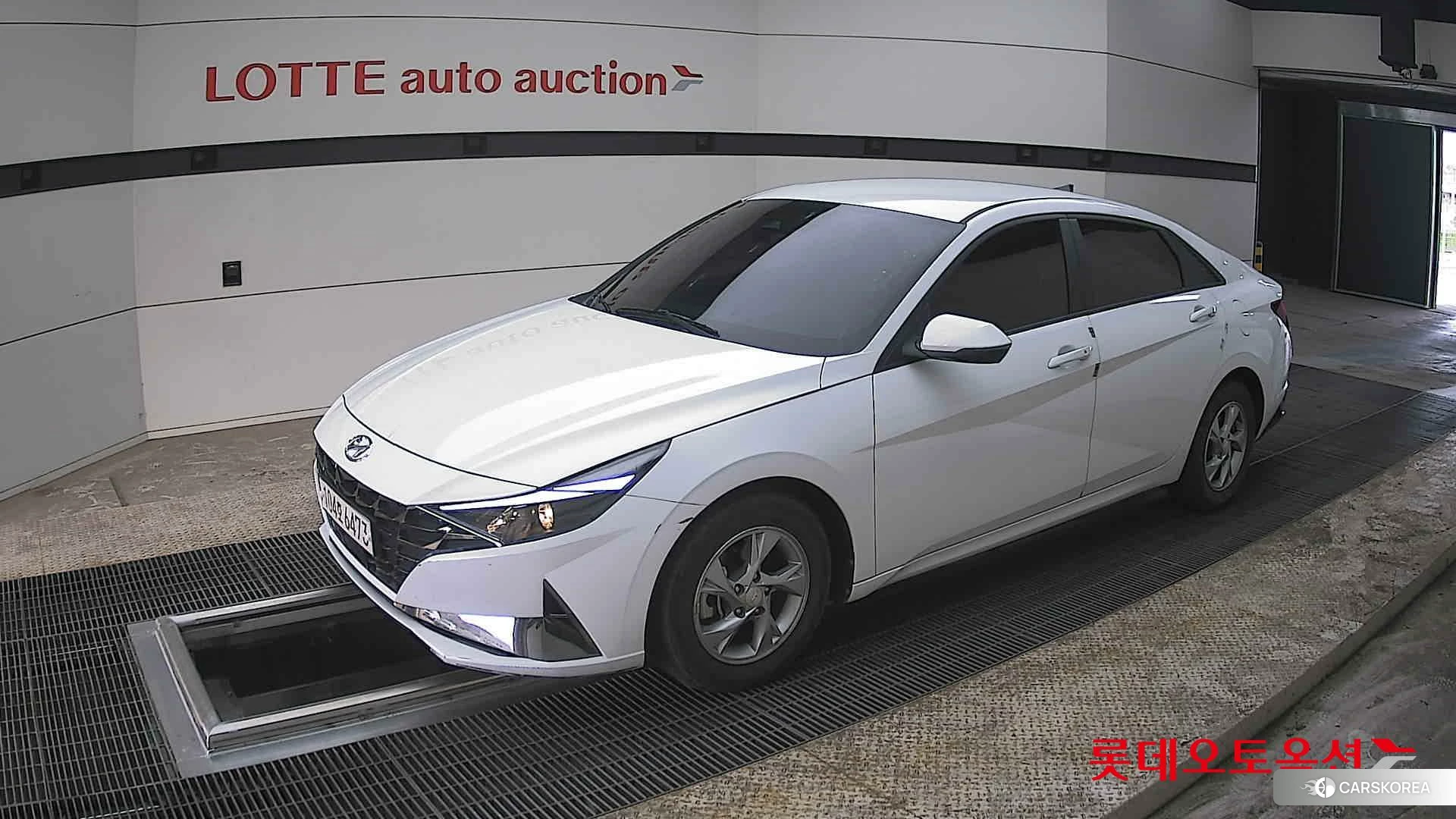 Hyundai Avante 2021 Polar White из Кореи, фото 4