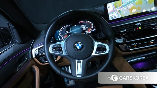 BMW 5 Series (G30) 2023 Черный из Кореи, фото 4