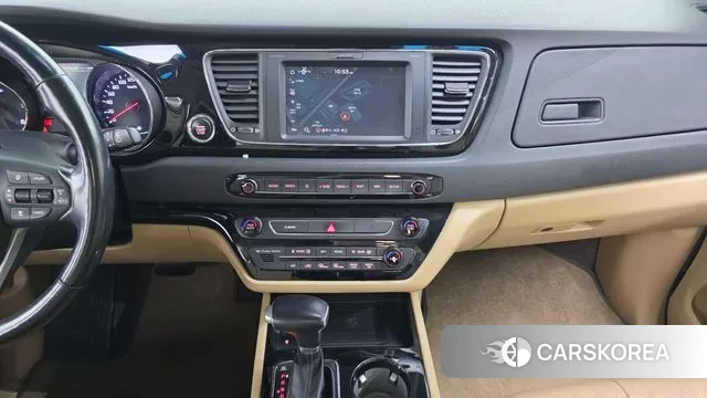Kia The New Carnival 2019 Белый из Кореи, фото 4