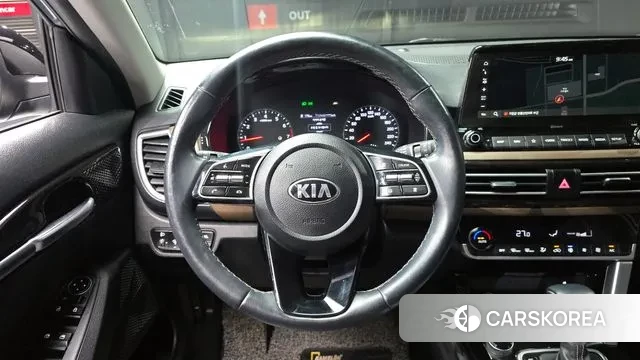 Kia Seltos 2021 Серый из Кореи, фото 4