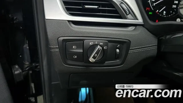 BMW X1 (F48) 2022 Черный из Кореи, фото 4