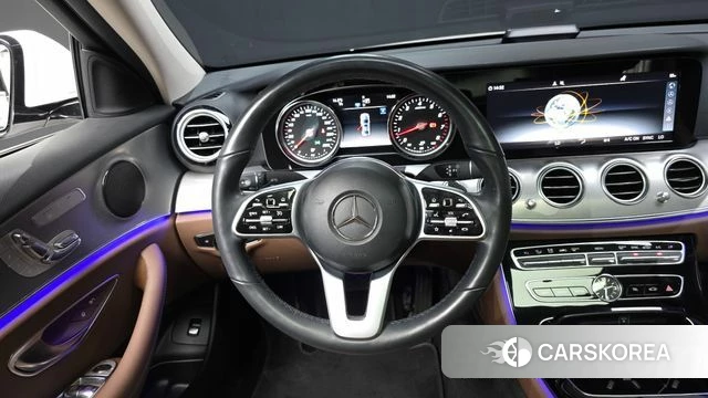 Mercedes-Benz E-Class W213 2019 Белый из Кореи, фото 4