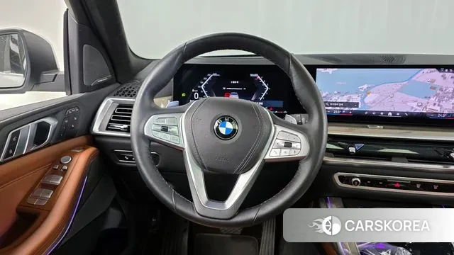 BMW X7 (G07) 2024 Белый из Кореи, фото 4