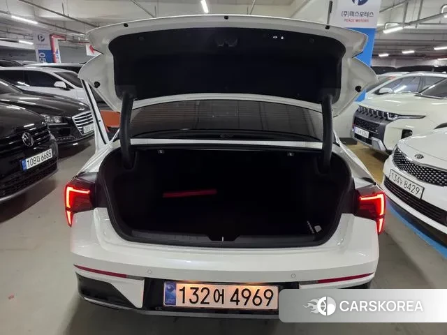 Kia The New K5 3rd generation 2025 Белый из Кореи, фото 4