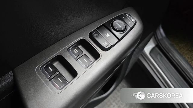Kia Sportage The Bold 2021 Серебряный из Кореи, фото 4