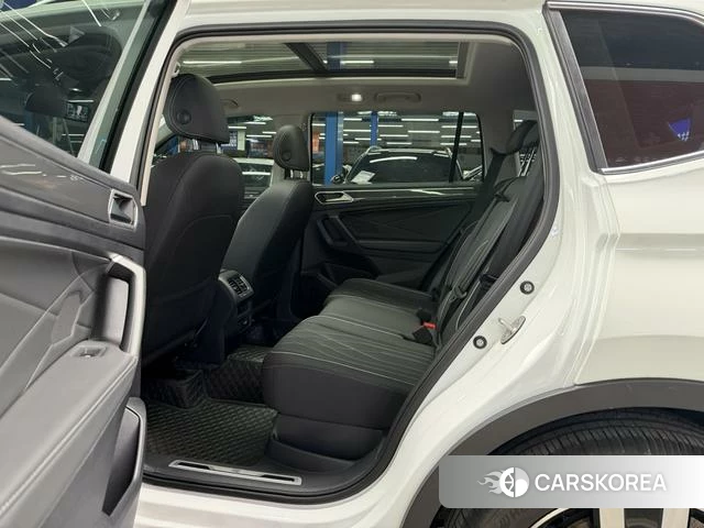 Volkswagen Tiguan L 2024 Белый из Китая, фото 4