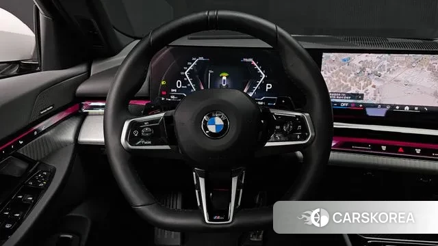 BMW 5 Series (G60) 2025 Белый из Кореи, фото 4