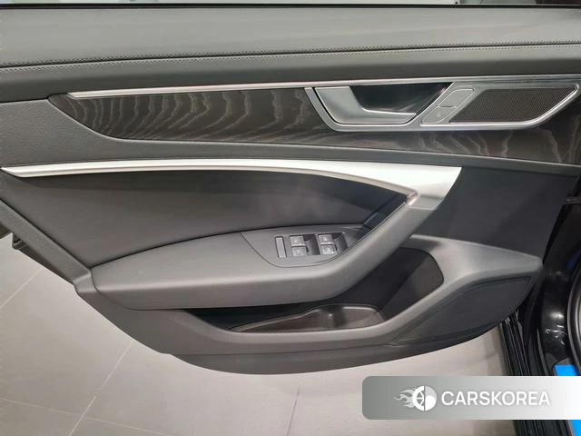 Audi A6L 2024 Черный из Китая, фото 4