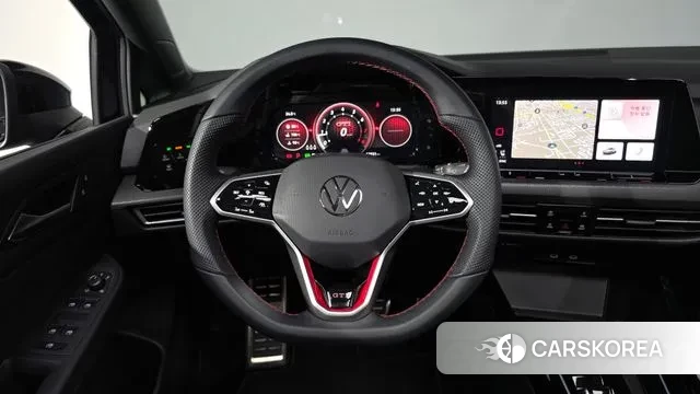 Volkswagen Golf 8th Generation 2023 Черный из Кореи, фото 4