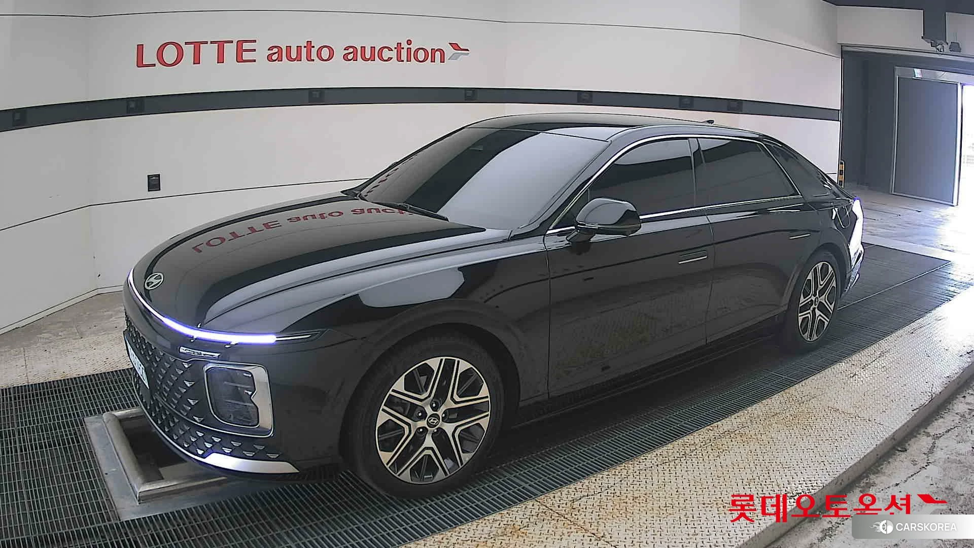 Hyundai Grandeur 2023 Abyss Black Pearl из Кореи, фото 4