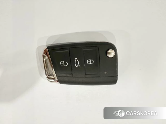 Volkswagen Tuyue 2024 Белый из Китая, фото 4