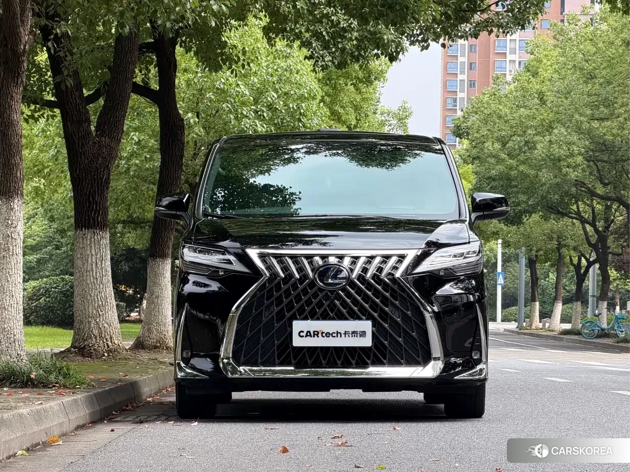 Lexus LM 2022 Черный из Китая, фото 4