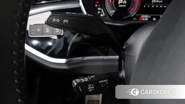 Audi Q3 (F3) 2020 Серебристо-серый из Кореи, фото 4
