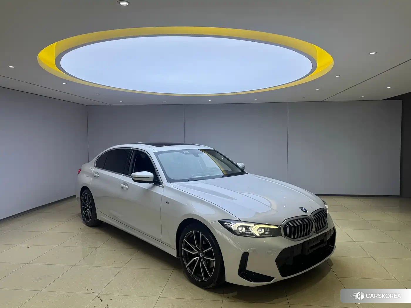 BMW 3 series 2023 Белый из Китая, фото 4