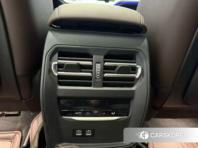 BMW 3 series 2022 Белый из Китая, фото 4