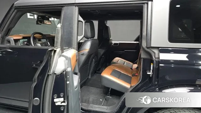 Ford Bronco 6th Generation 2024 Черный из Кореи, фото 4