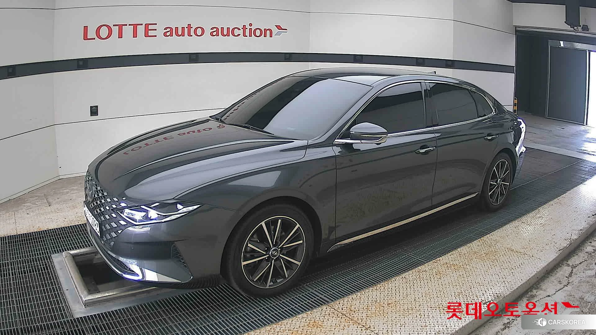 Hyundai Grandeur 2022 Nocturne Grey Metallic из Кореи, фото 4