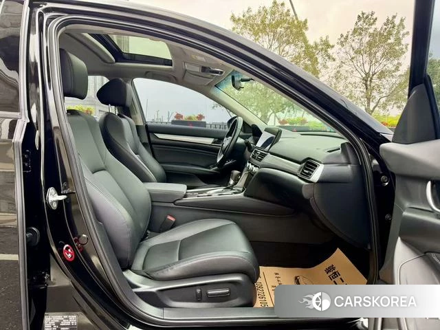 Honda Accord 2023 Черный из Китая, фото 4