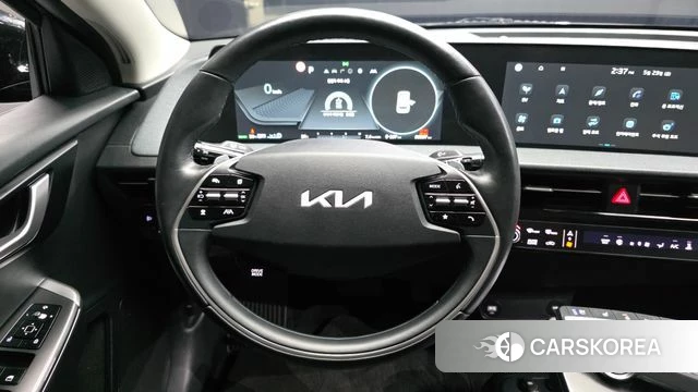 Kia EV6 2022 Серый из Кореи, фото 4