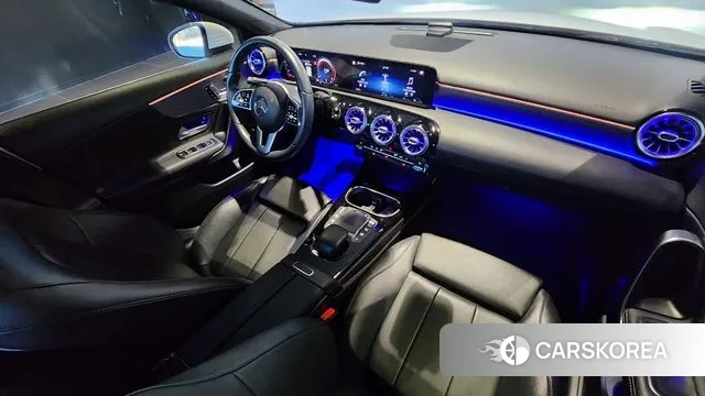 Mercedes-Benz A-Class W177 2021 Белый из Кореи, фото 4